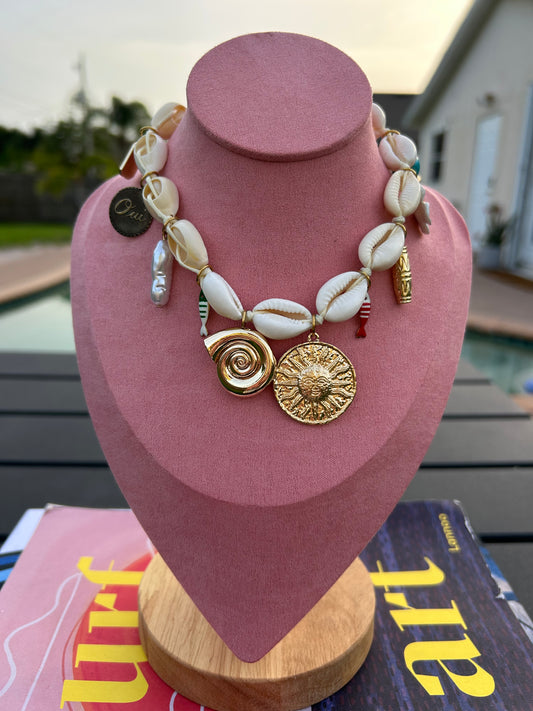 Cowrie Charm Necklace - Oui, Soleil