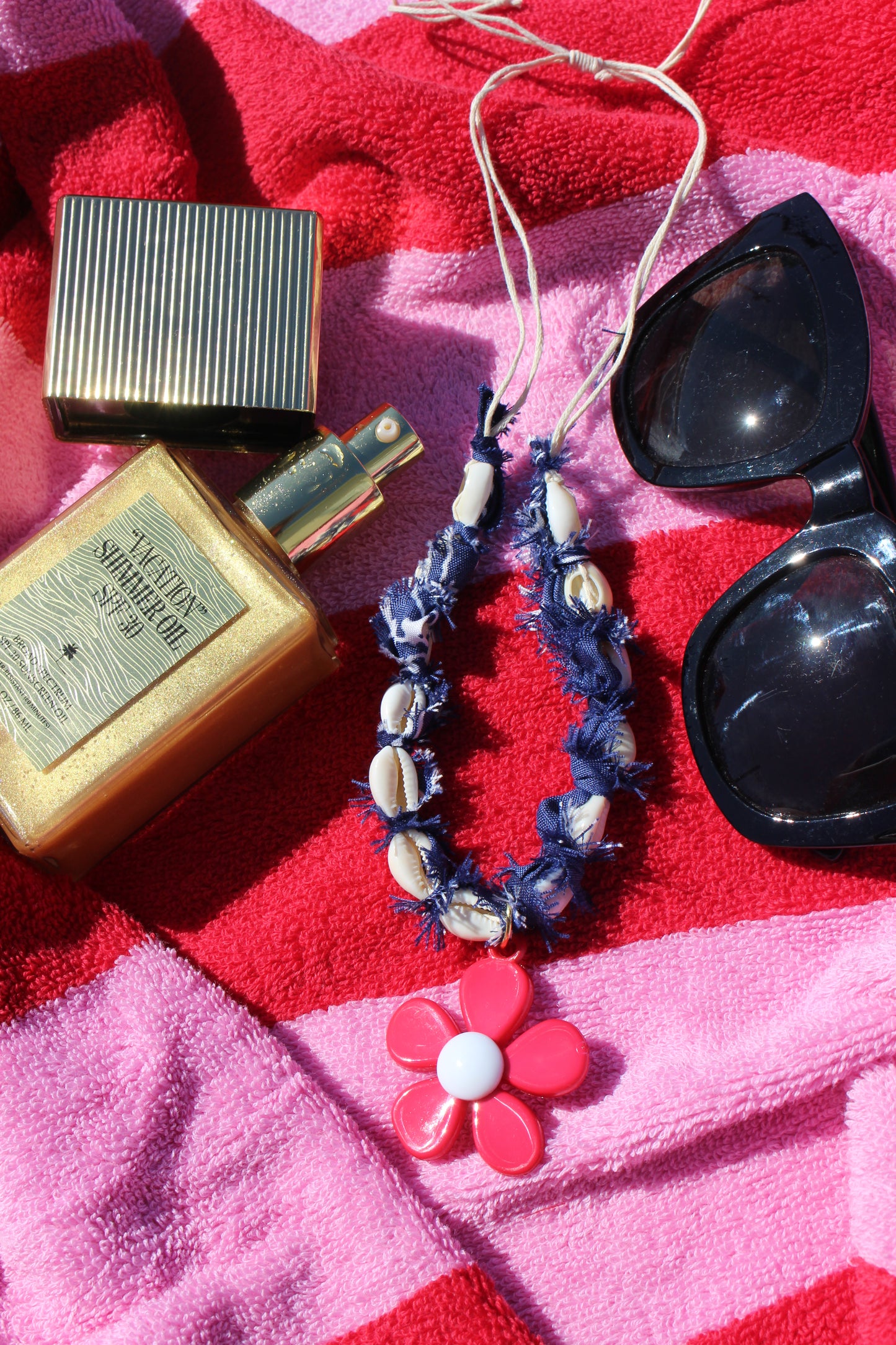 American Summer Cowrie Necklace