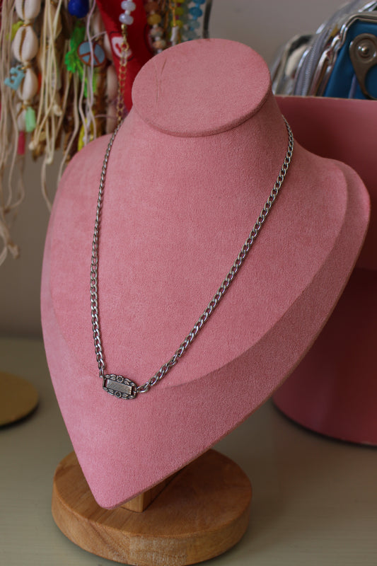 Silver Necklace, Vintage "Mother" Engraved Pendant (Copy)